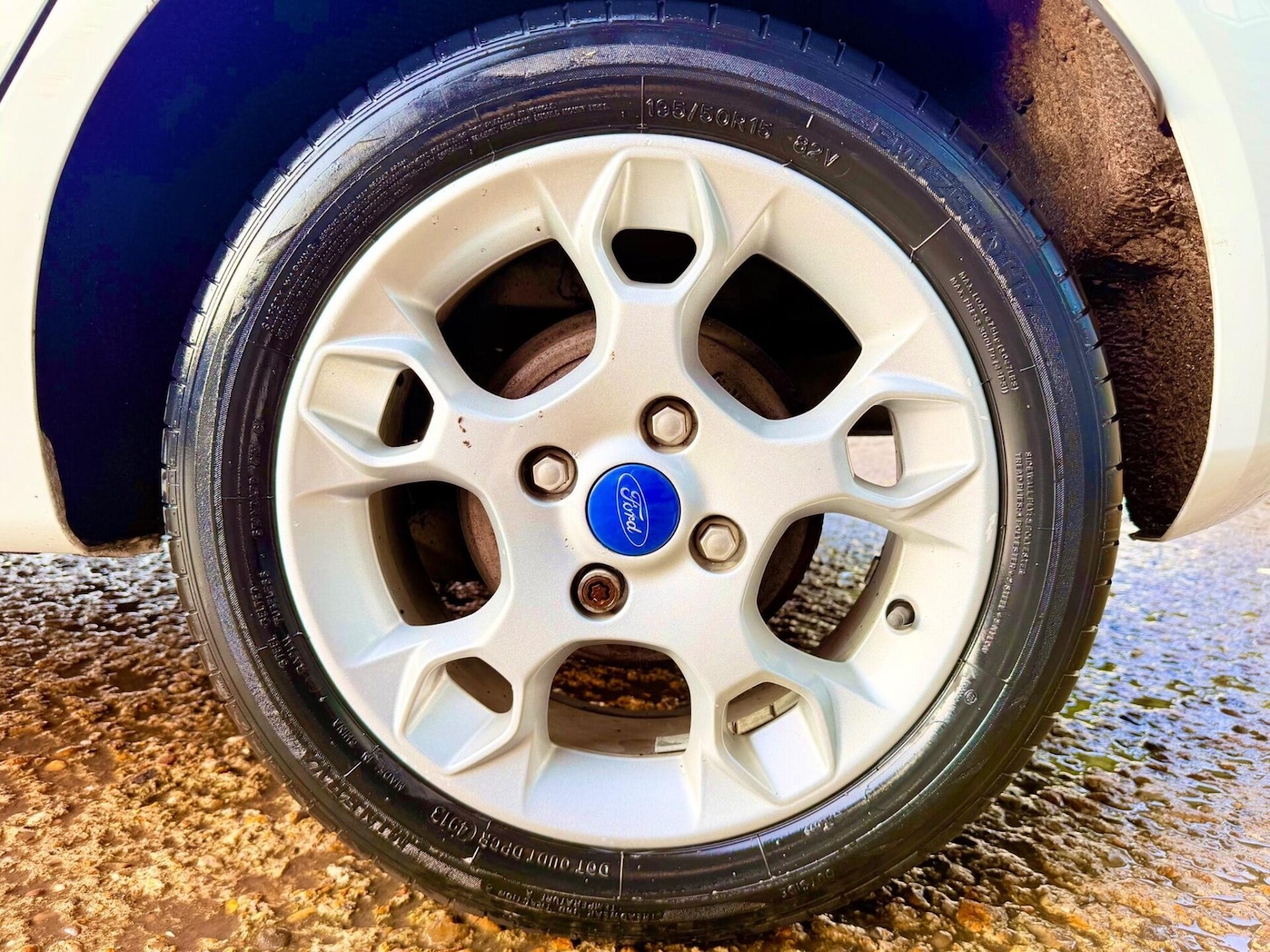 Used Ford Fiesta 2011 for sale - 77382215: Photo 15