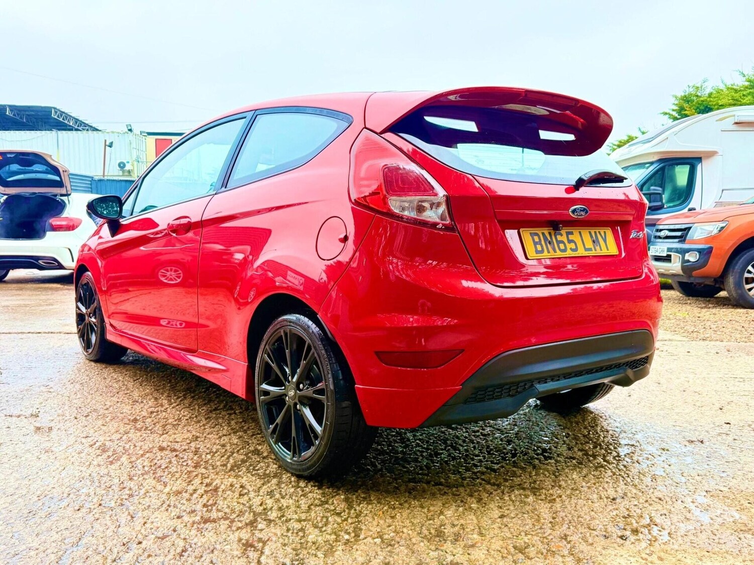 Used Ford Fiesta 2015 for sale - 77375890: Photo 9