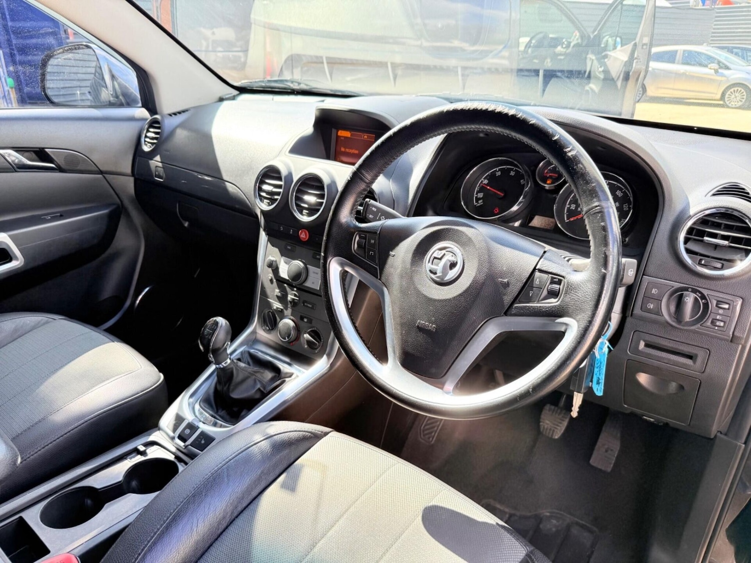 Used Vauxhall Antara 2012 for sale - 76387394: Photo 15