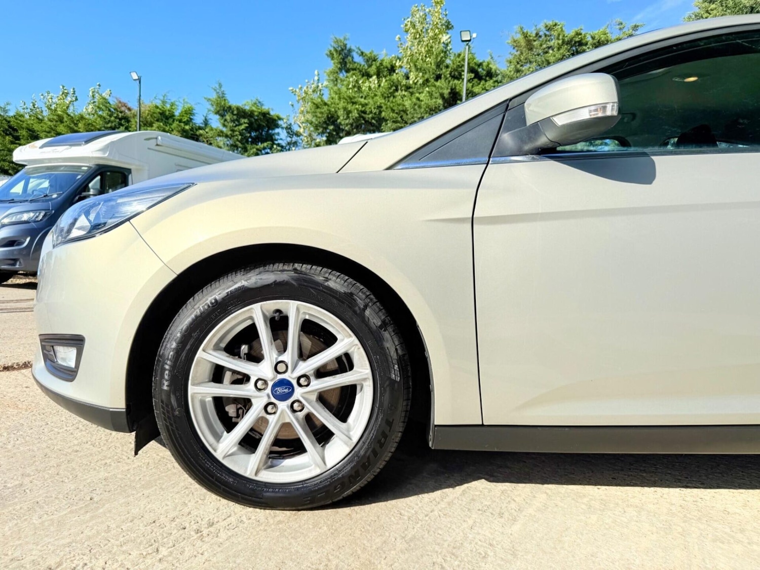 Used Ford Focus 2015 for sale - 76387398: Photo 12