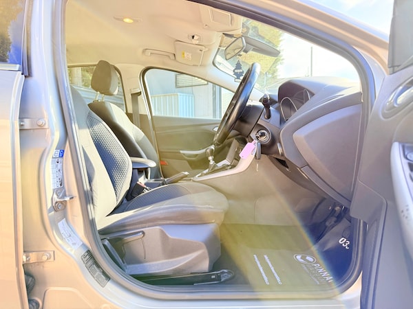 Used Ford Focus 2015 for sale - 76008794: Photo 11