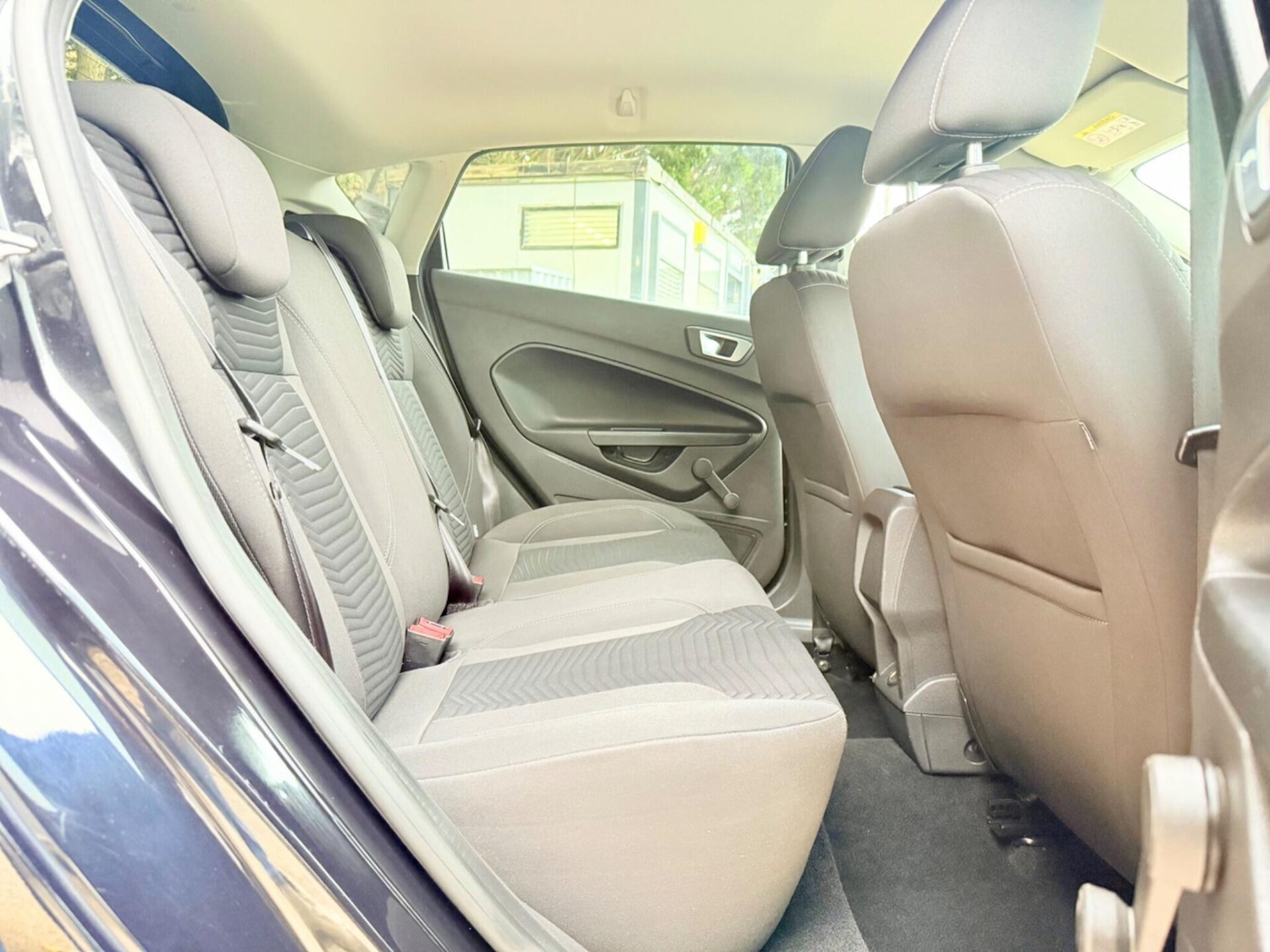 Used Ford Fiesta 2014 for sale - 76387402: Photo 27