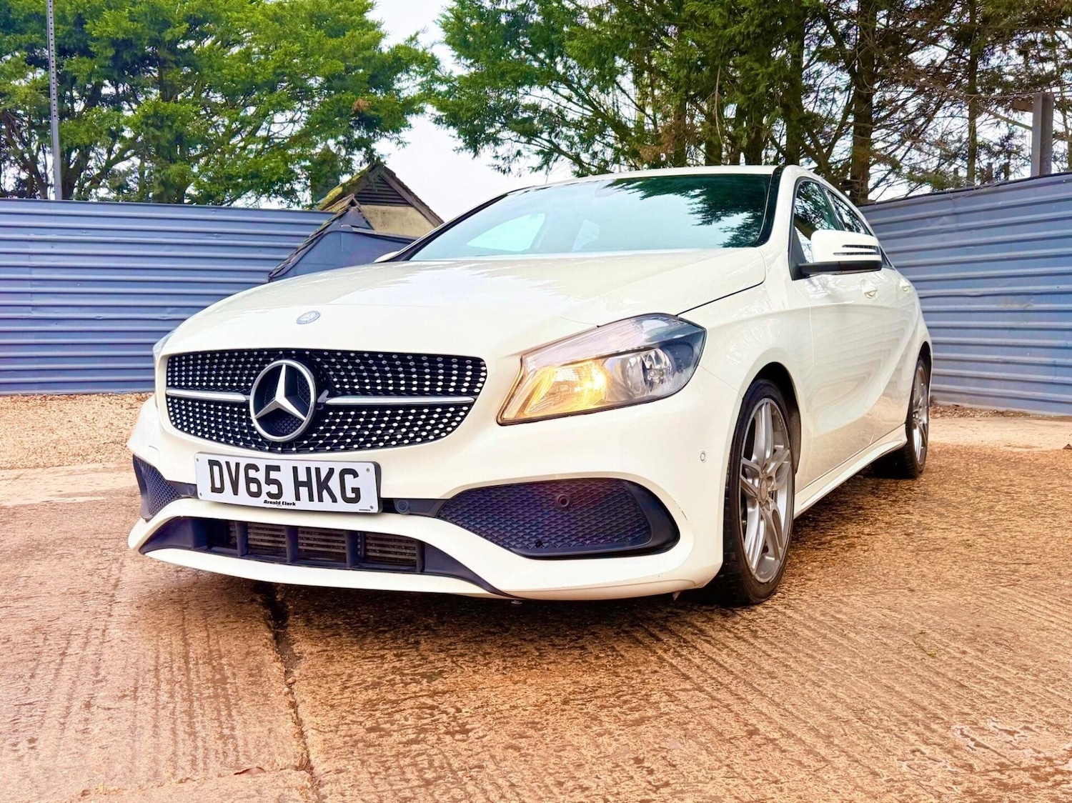 Used Mercedes-Benz A-Class 2015 for sale - 77375893: Photo 13