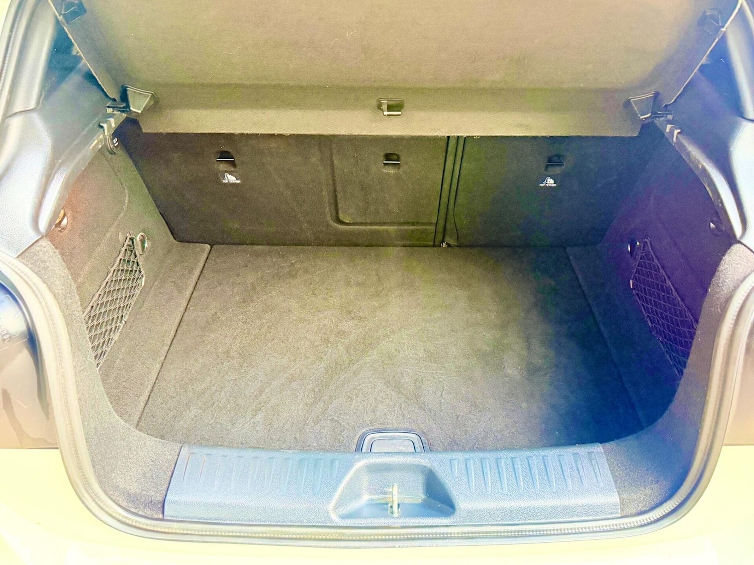 Used Mercedes-Benz A-Class 2015 for sale - 77375893: Photo 8