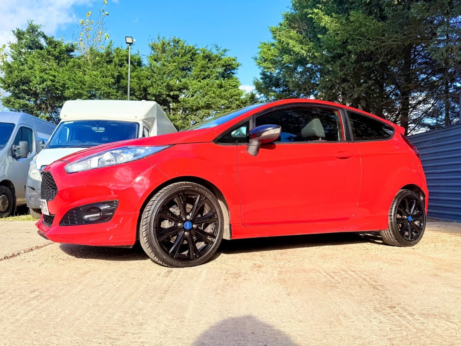 Used Ford Fiesta 2015 for sale - 76387400: Photo 12