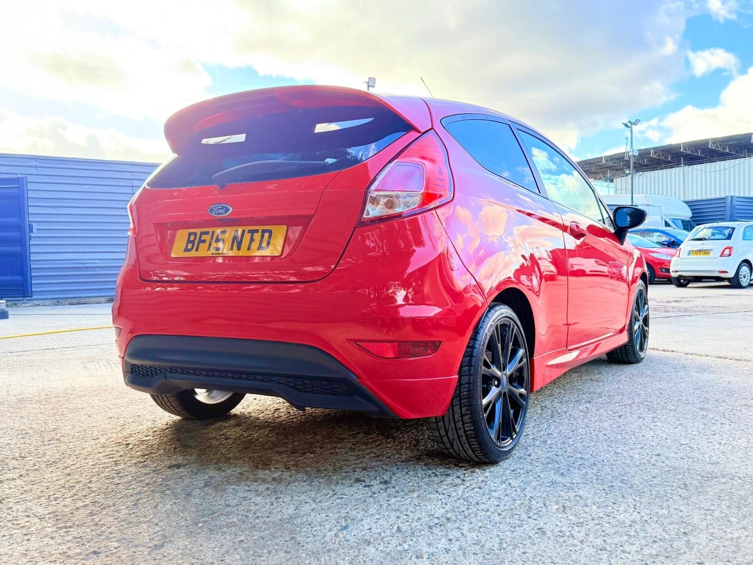 Used Ford Fiesta 2015 for sale - 76387400: Photo 5
