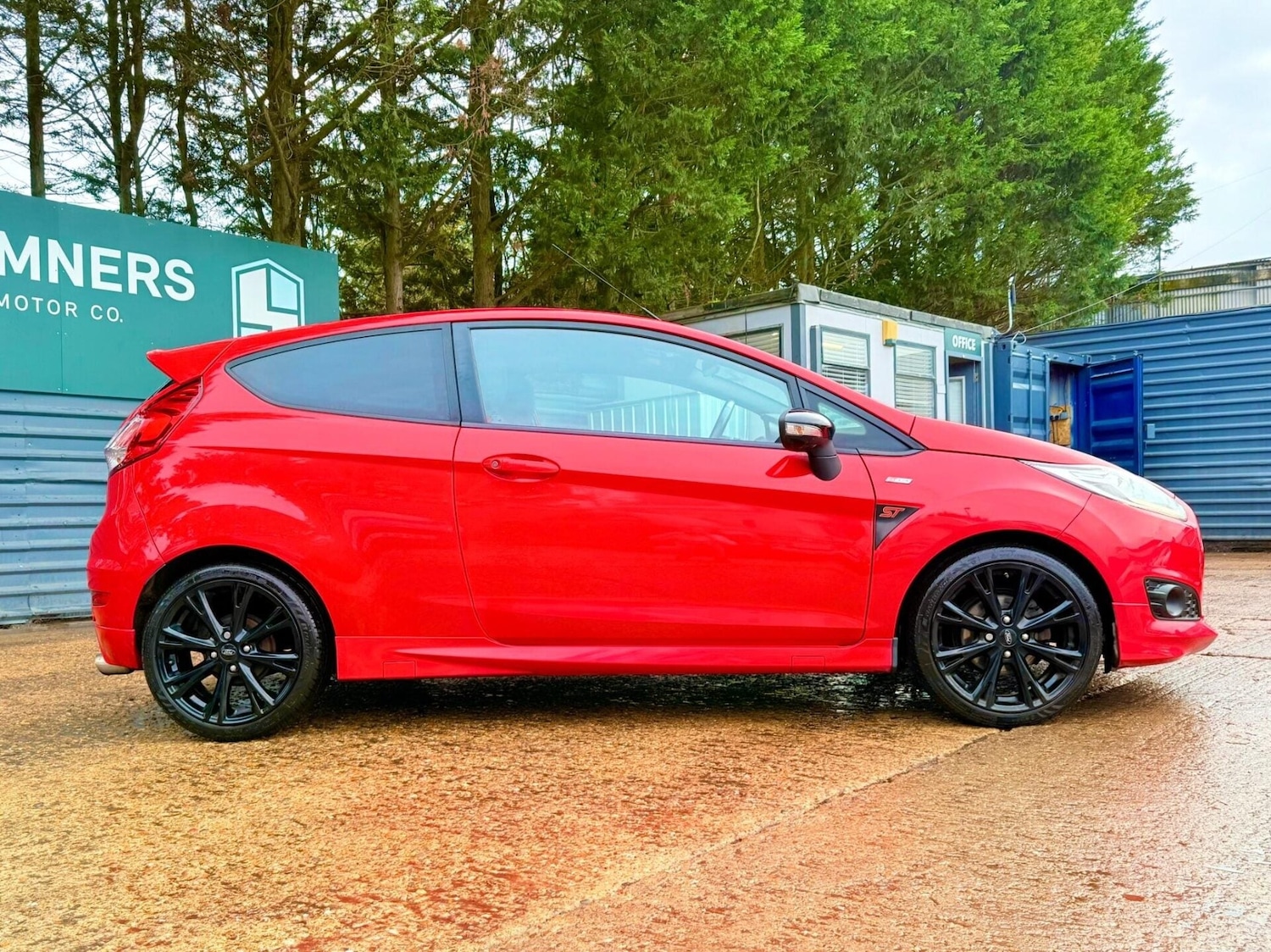 Used Ford Fiesta 2017 for sale - 77179597: Photo 3