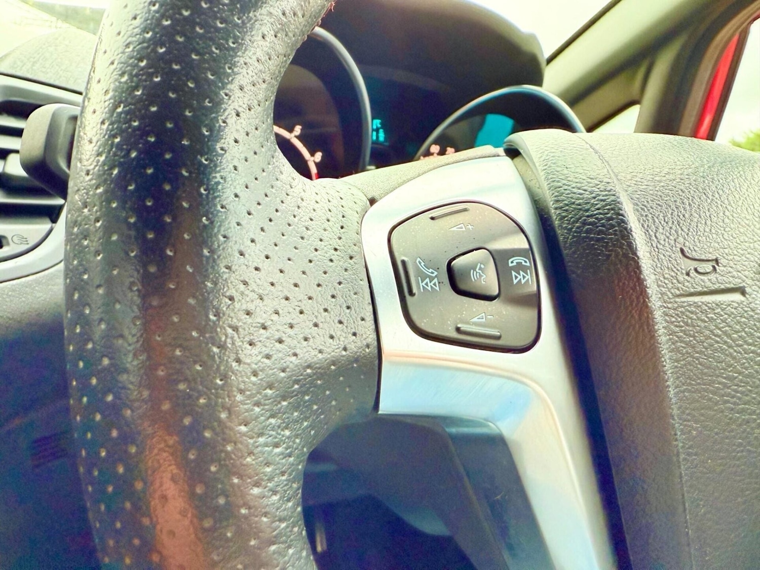 Used Ford Fiesta 2017 for sale - 77179597: Photo 32