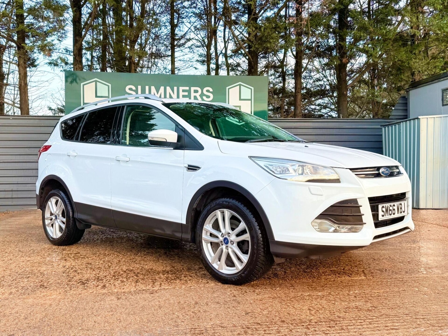 Used Ford Kuga 2017 for sale - 77199316: Photo 2