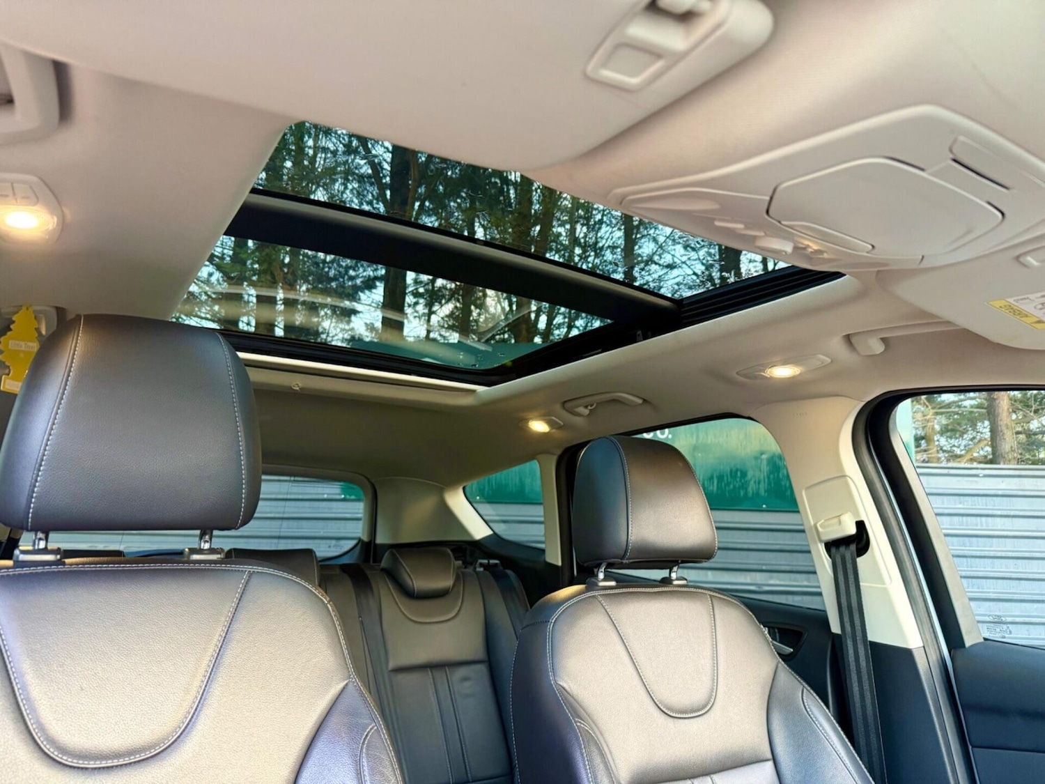 Used Ford Kuga 2017 for sale - 77199316: Photo 27