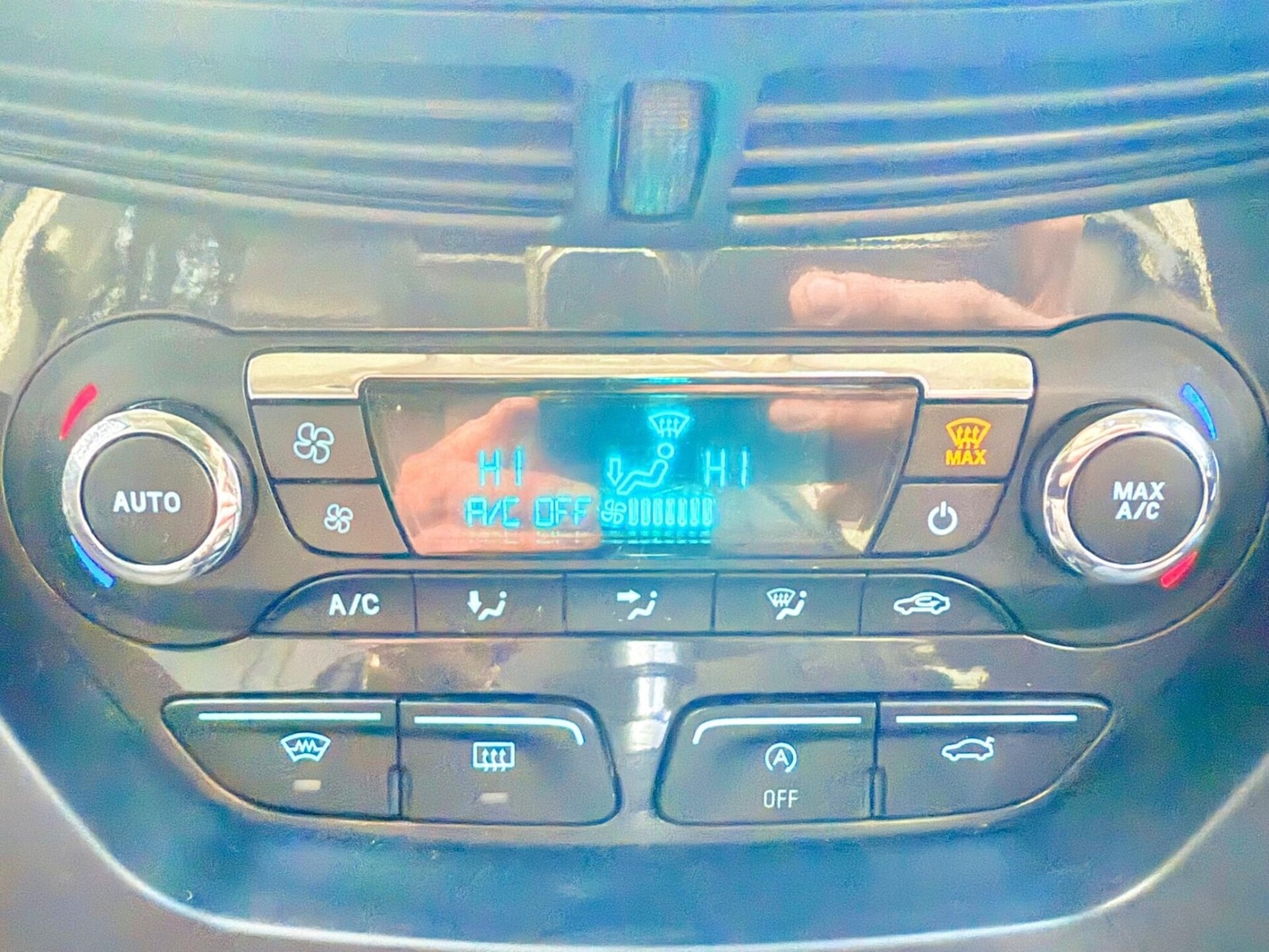 Used Ford Kuga 2017 for sale - 77199316: Photo 35