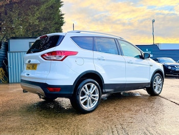 Used Ford Kuga 2017 for sale - 77199316: Photo