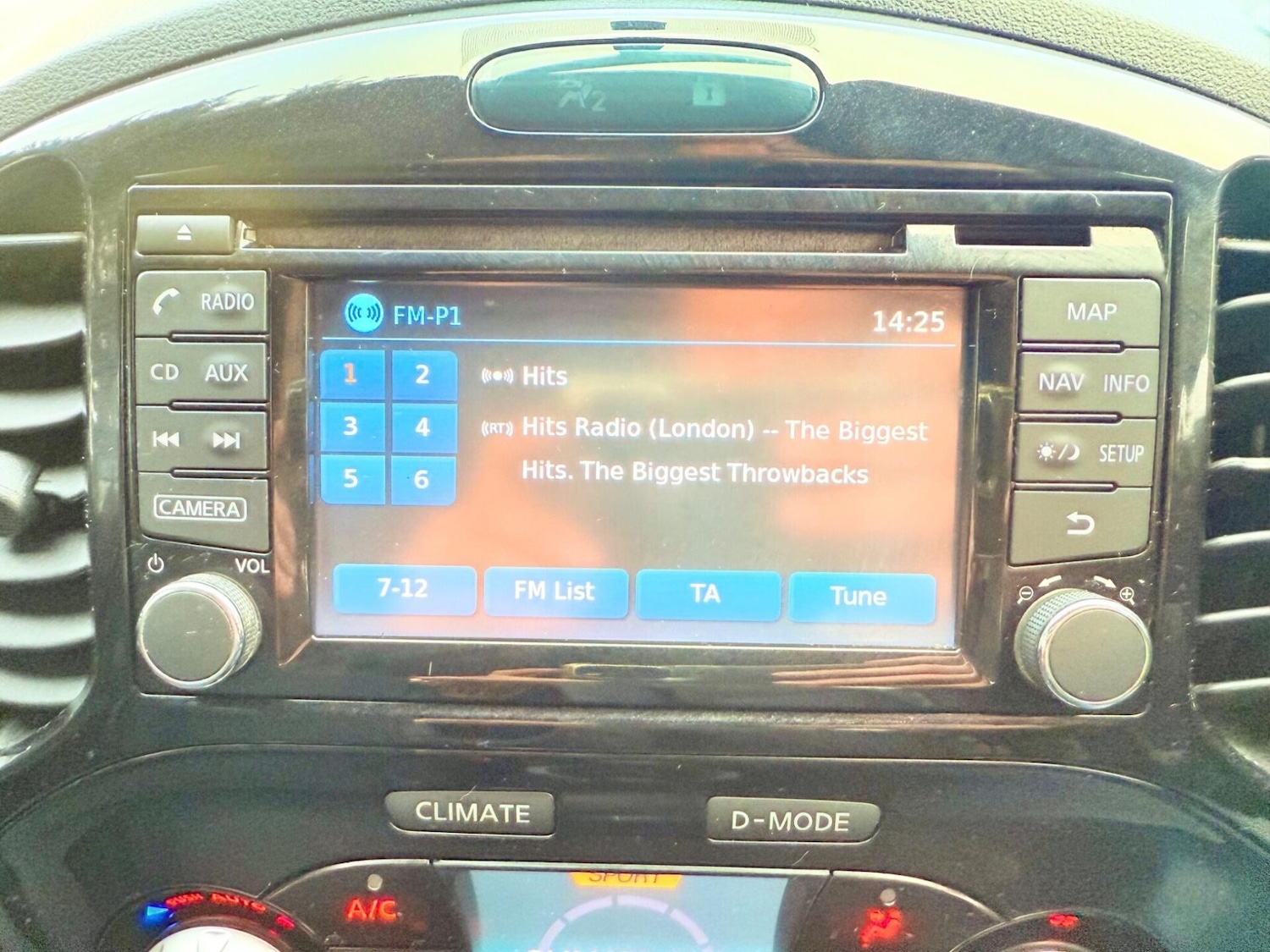 Used Nissan Juke 2015 for sale - 76883912: Photo 31