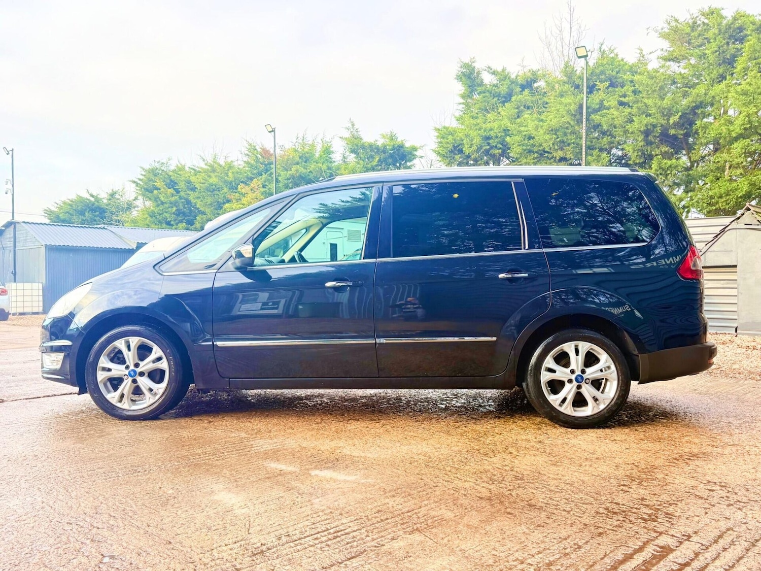 Used Ford Galaxy 2014 for sale - 77249710: Photo 12