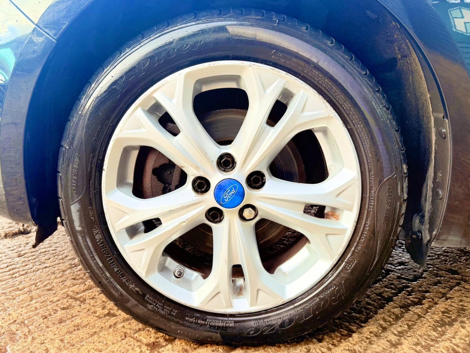 Used Ford Galaxy 2014 for sale - 77249710: Photo 17