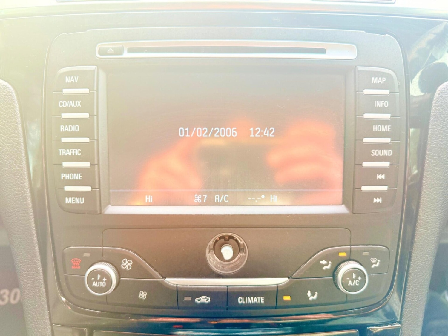 Used Ford Galaxy 2014 for sale - 77249710: Photo 29