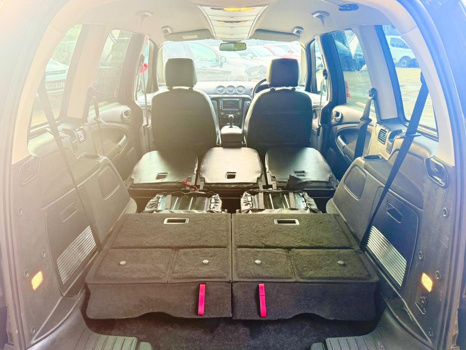 Used Ford Galaxy 2014 for sale - 77249710: Photo 9