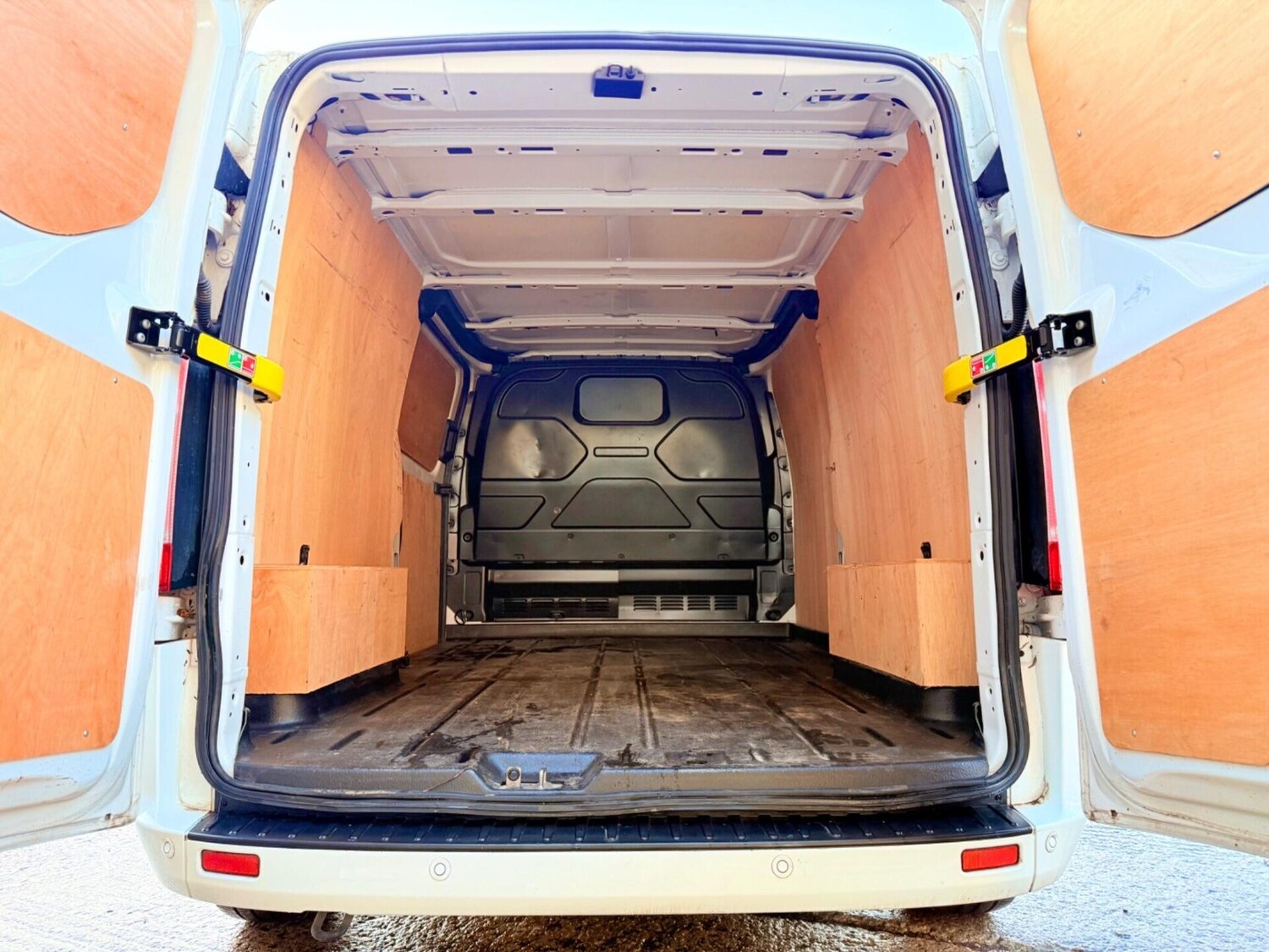 Used Ford Transit Custom 2021 for sale - 76662580: Photo 5