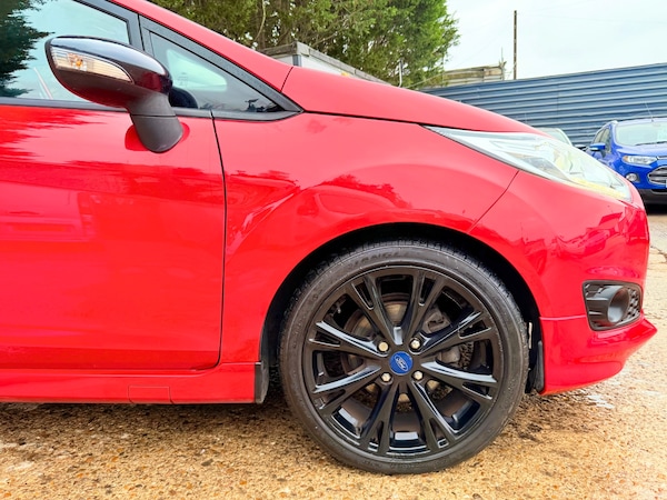 Used Ford Fiesta 2015 for sale - 76237450: Photo 11