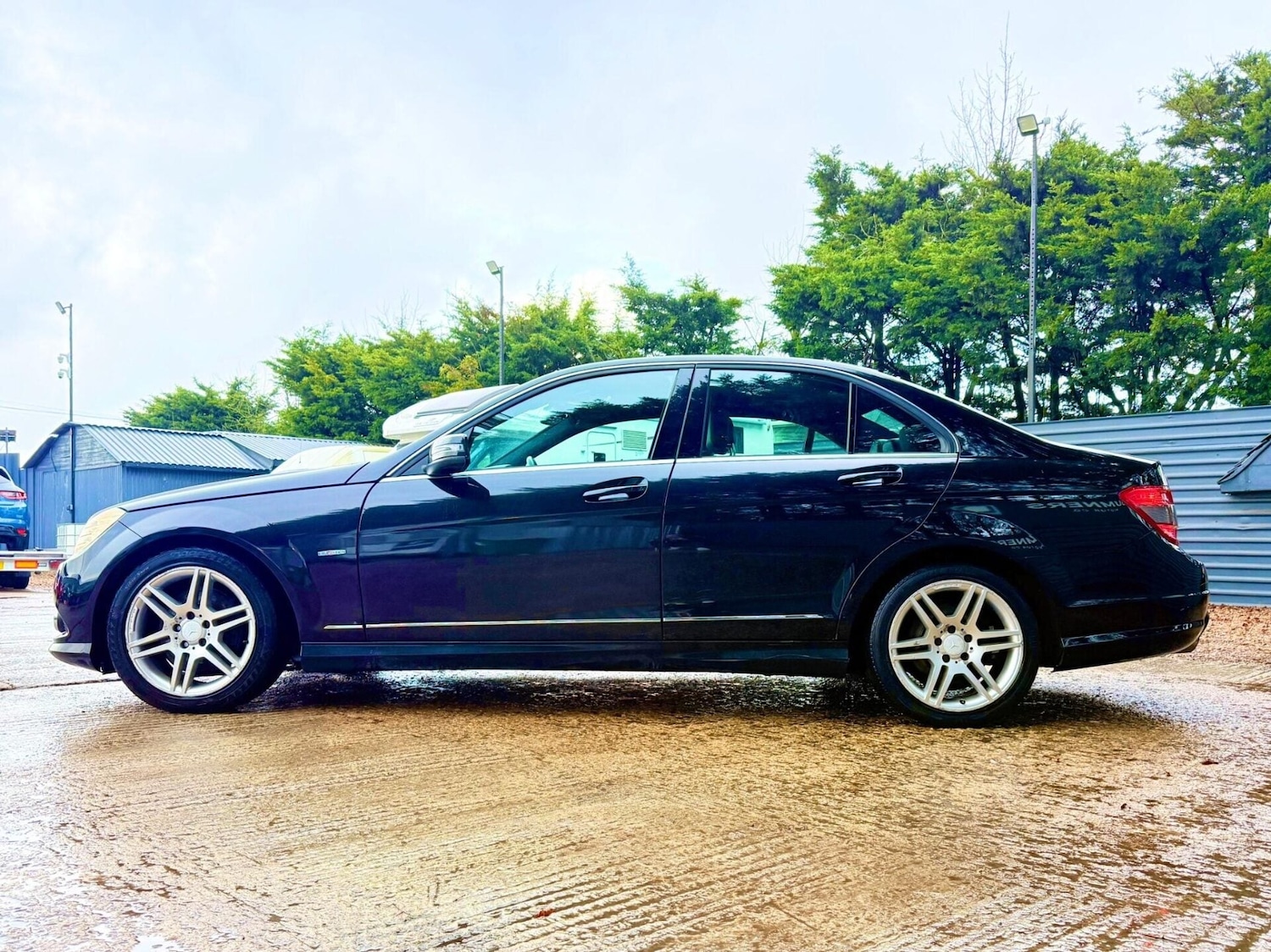 Used Mercedes-Benz C Class 2010 for sale - 77474671: Photo 11