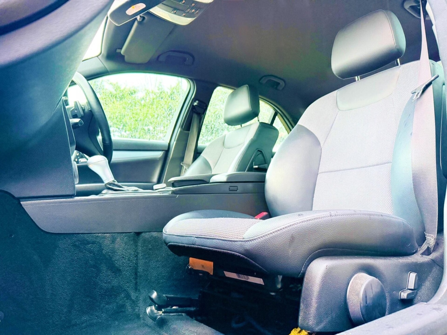 Used Mercedes-Benz C Class 2010 for sale - 77474671: Photo 21