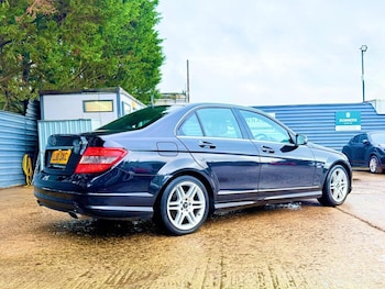 Used Mercedes-Benz C Class 2010 for sale - 77474671: Photo