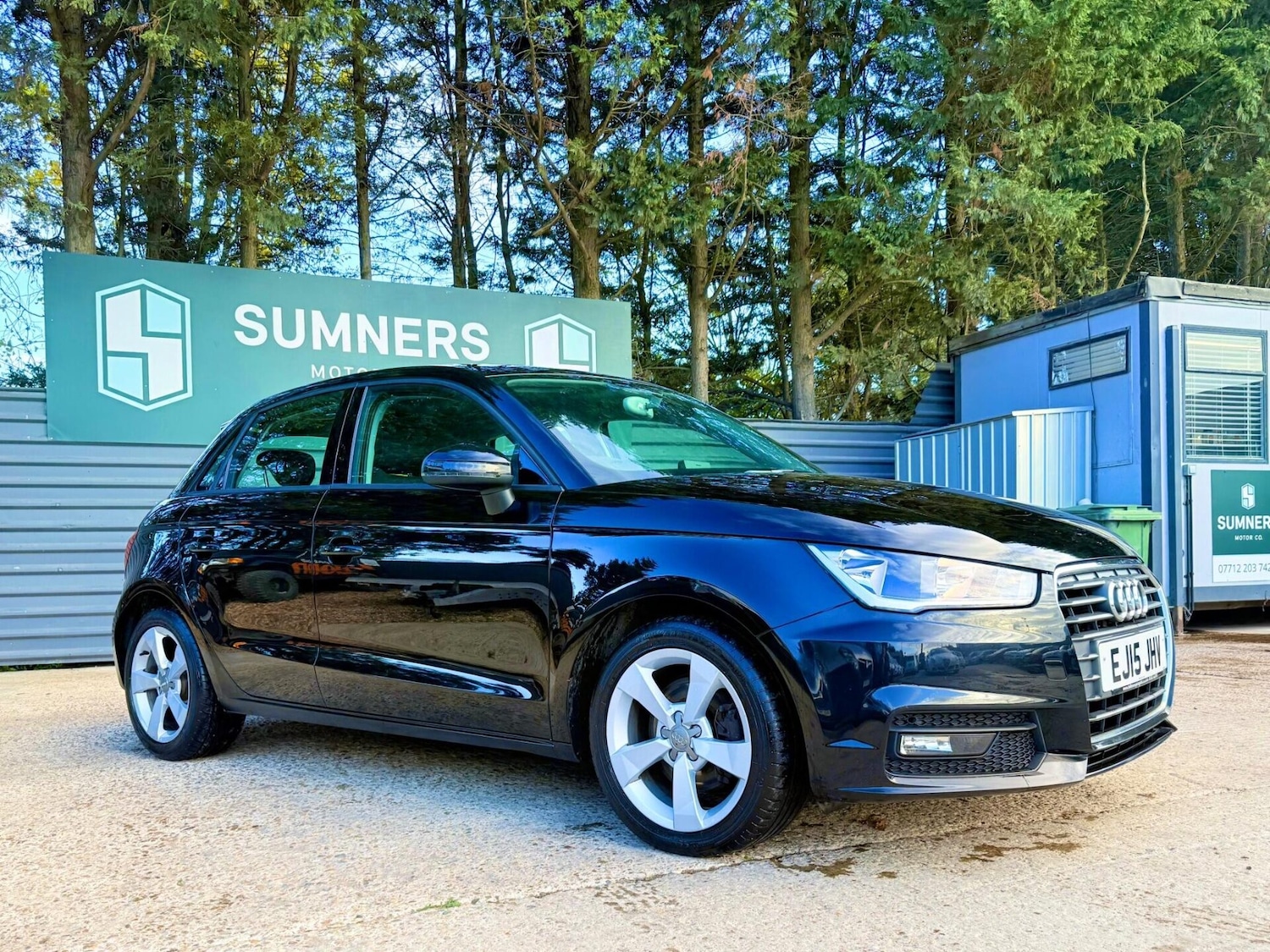 Used Audi A1 2015 for sale - 76387392: Photo 2