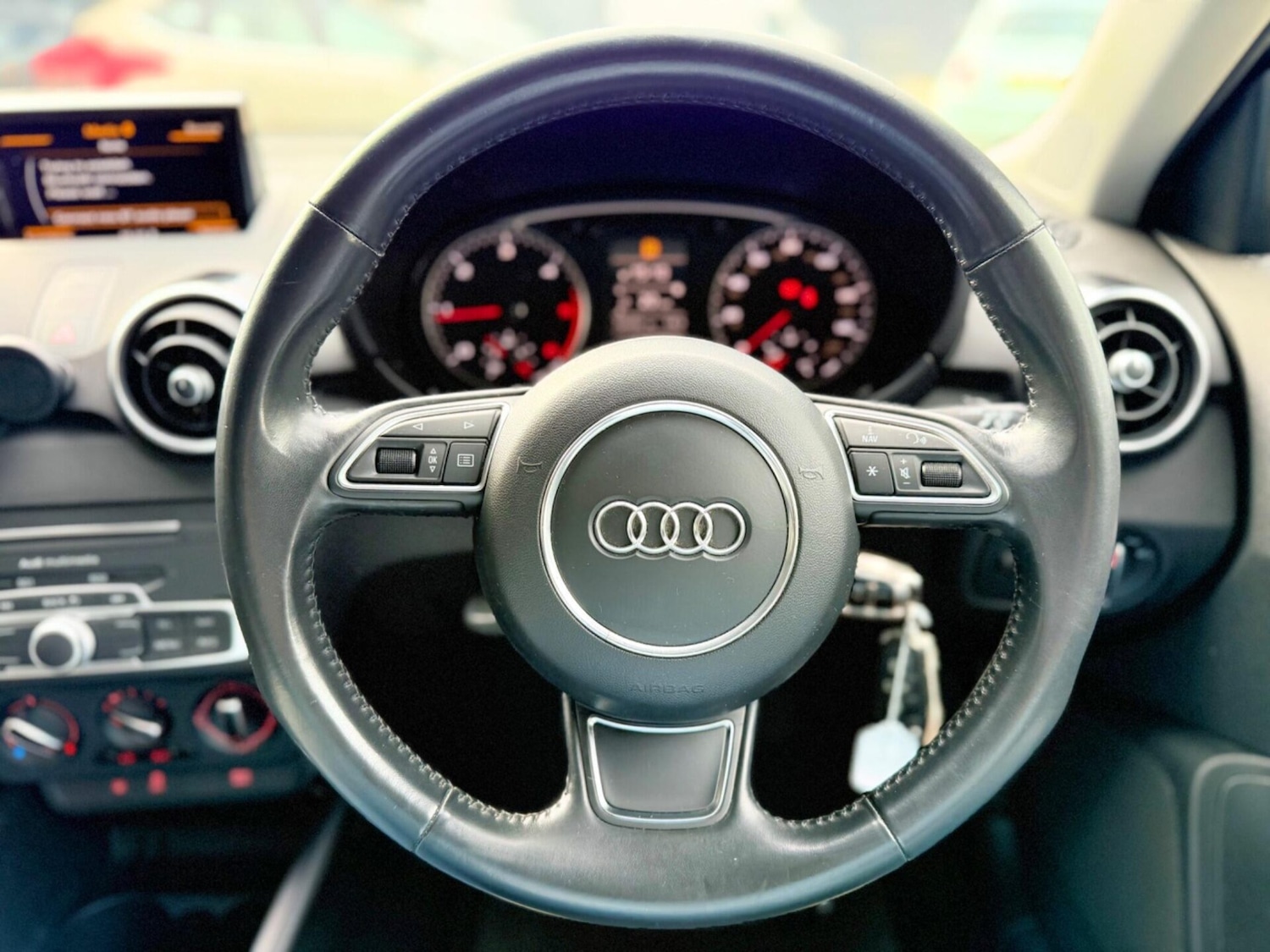 Used Audi A1 2015 for sale - 76387392: Photo 23