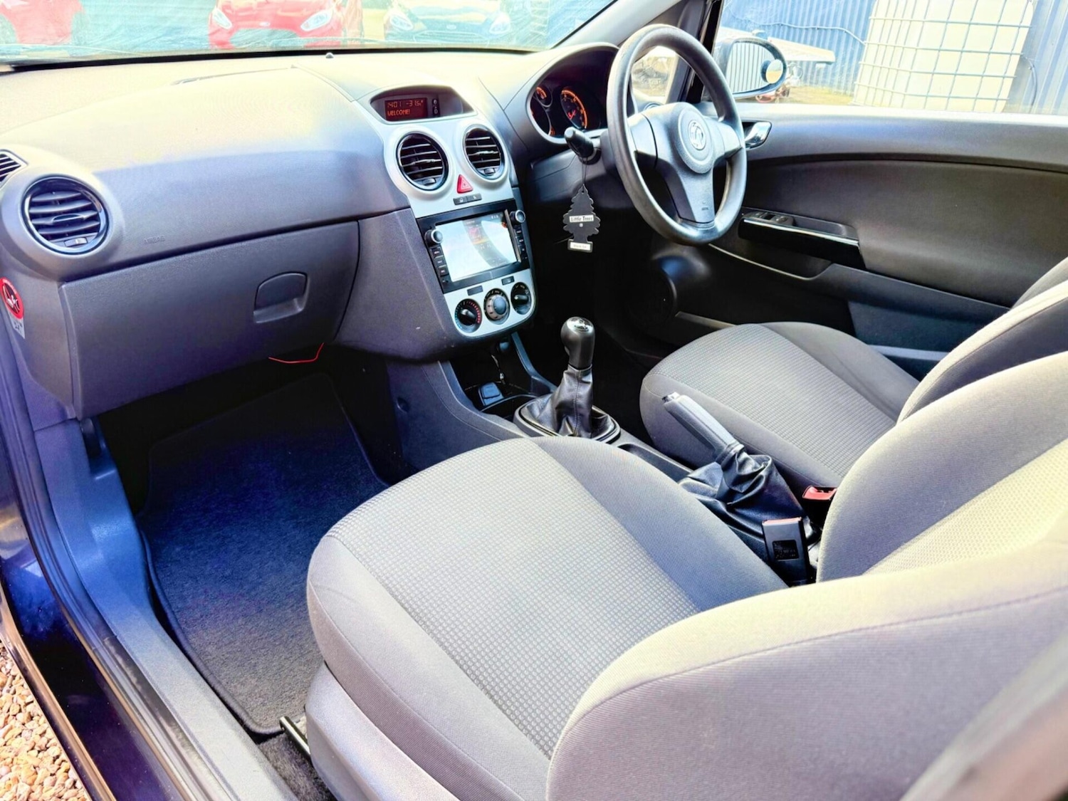 Used Vauxhall Corsa 2011 for sale - 77707956: Photo 18