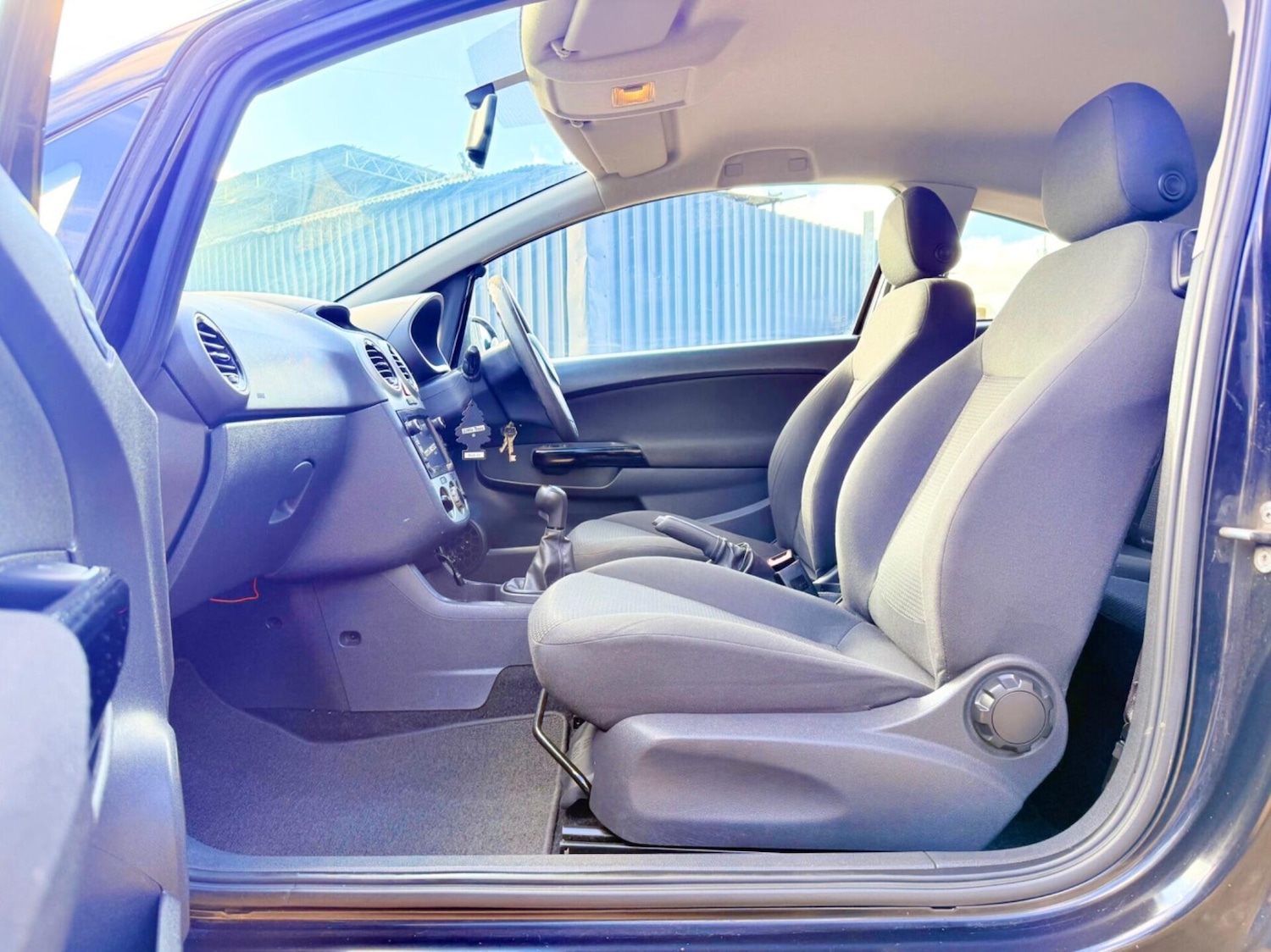 Used Vauxhall Corsa 2011 for sale - 77707956: Photo 19