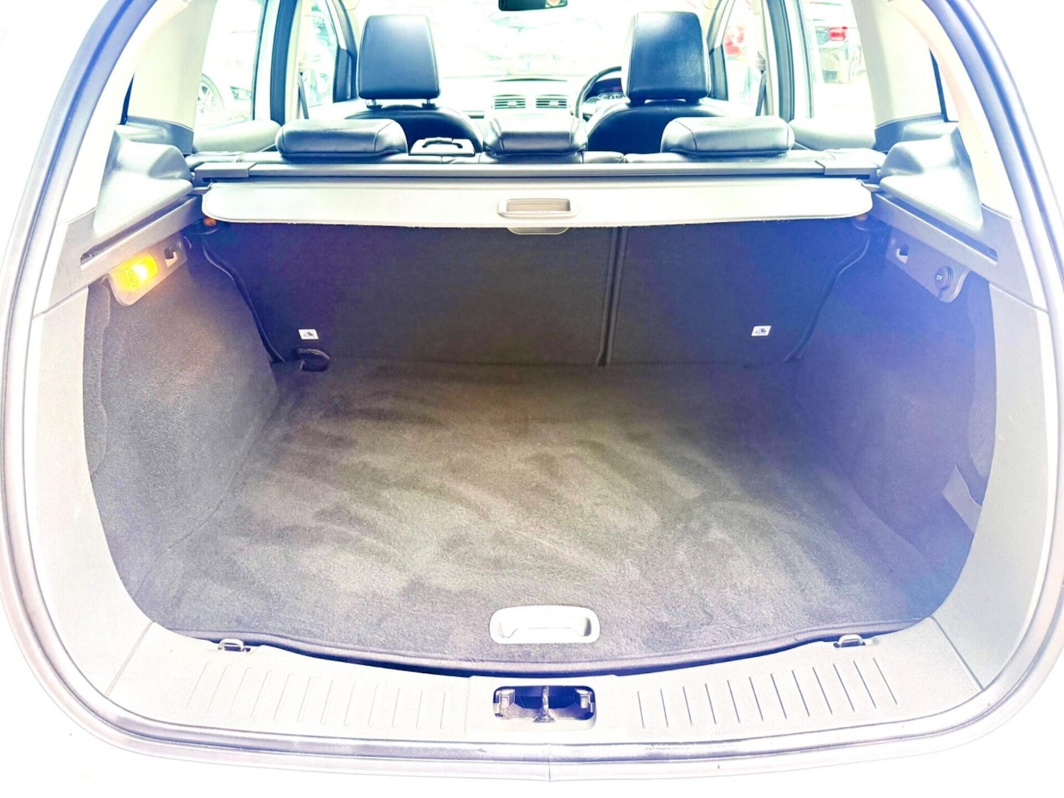 Used Ford Kuga 2012 for sale - 77915542: Photo 8