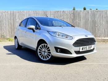 2015 (15) - 1.0 EcoBoost Titanium 5dr