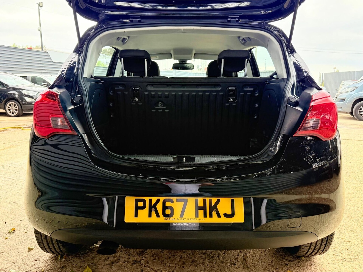 Used Vauxhall Corsa 2017 for sale - 76387405: Photo 7
