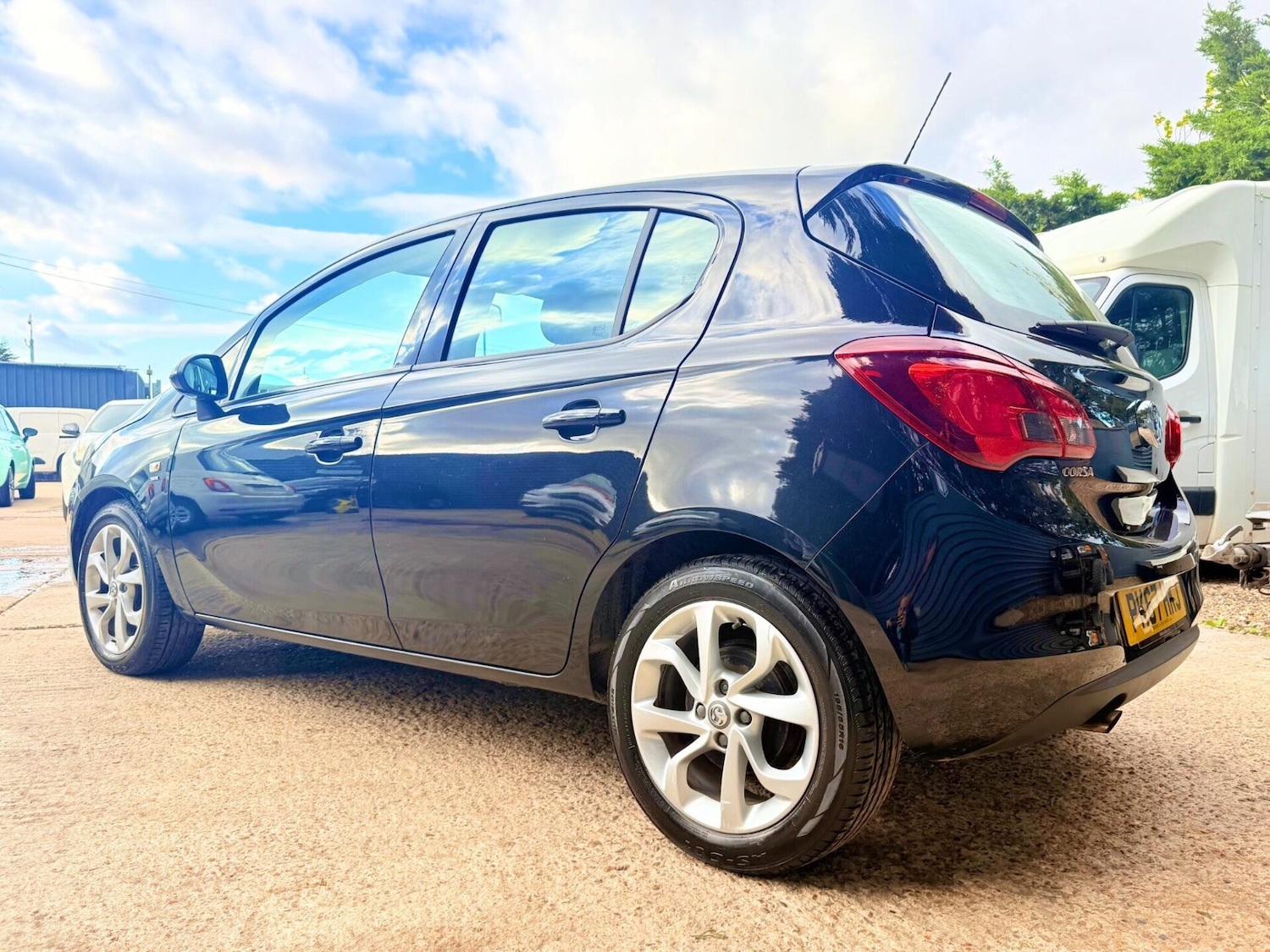 Used Vauxhall Corsa 2017 for sale - 76387405: Photo 9