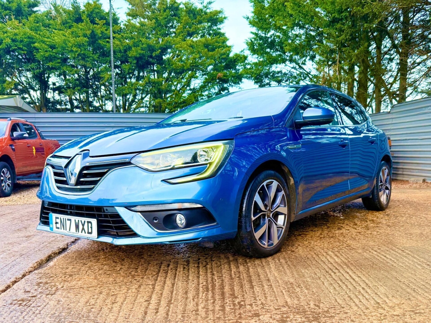 Used Renault Megane 2017 for sale - 77382216: Photo 12