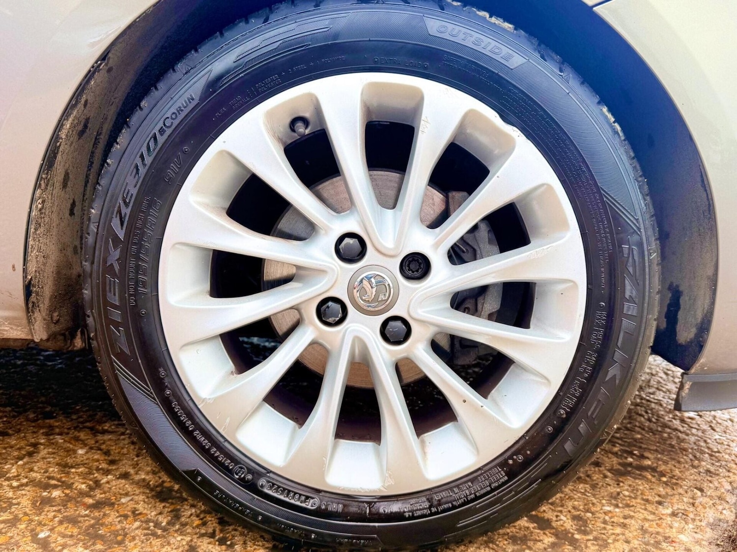 Used Vauxhall Corsa 2015 for sale - 77335906: Photo 17