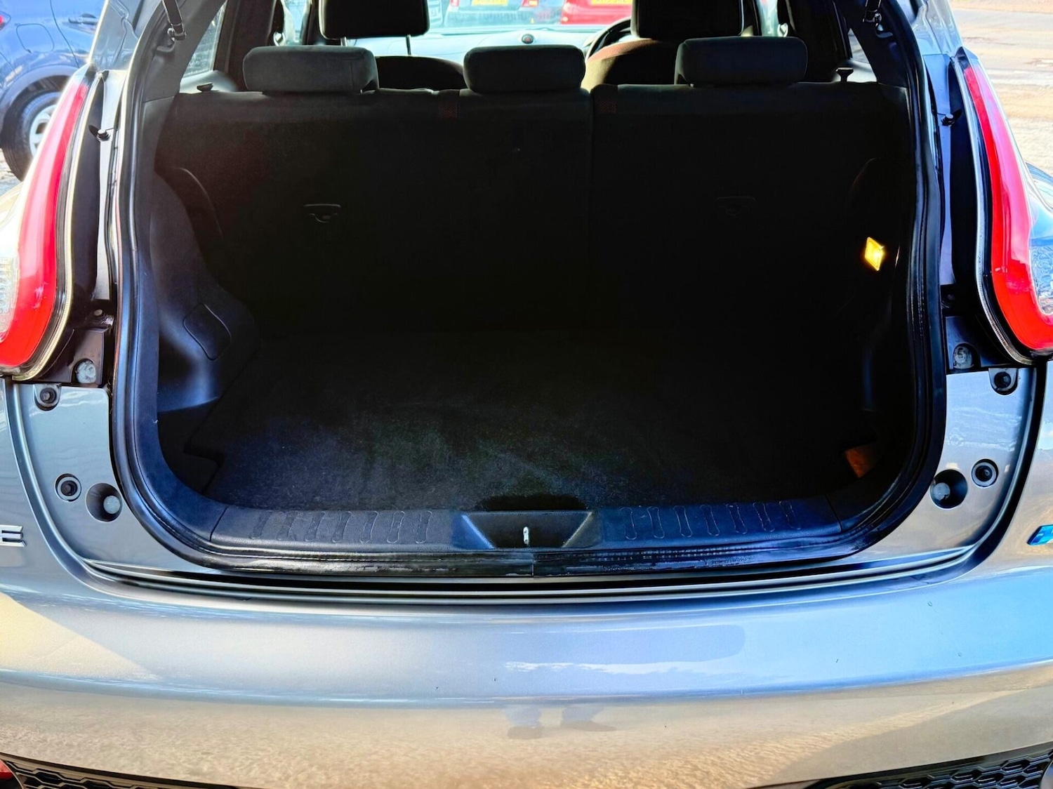 Used Nissan Juke 2014 for sale - 76697451: Photo 6