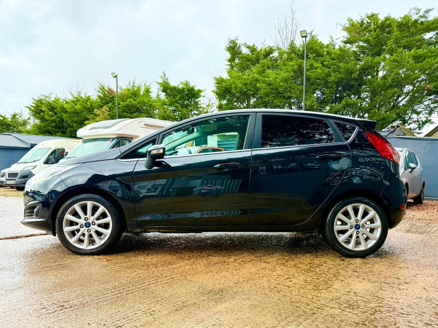 Used Ford Fiesta 2016 for sale - 77179595: Photo 11