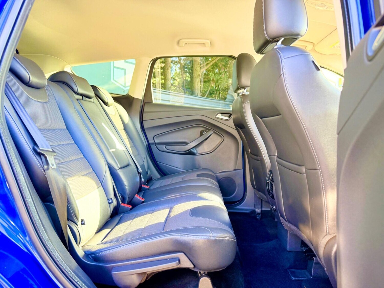 Used Ford Kuga 2015 for sale - 77666061: Photo 32