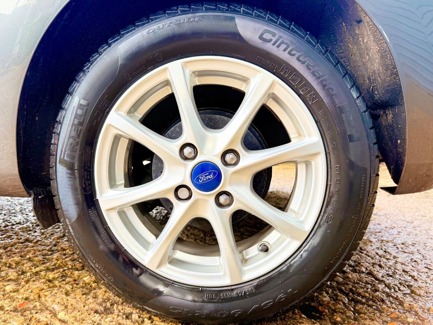 Used Ford Fiesta 2017 for sale - 77631482: Photo 15