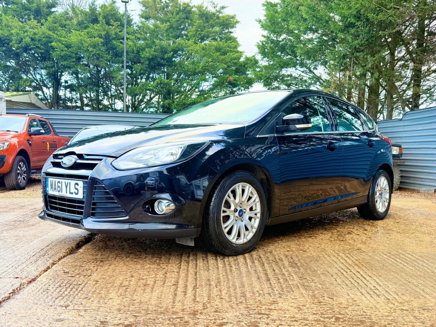 Used Ford Focus 2011 for sale - 77226207: Photo 12