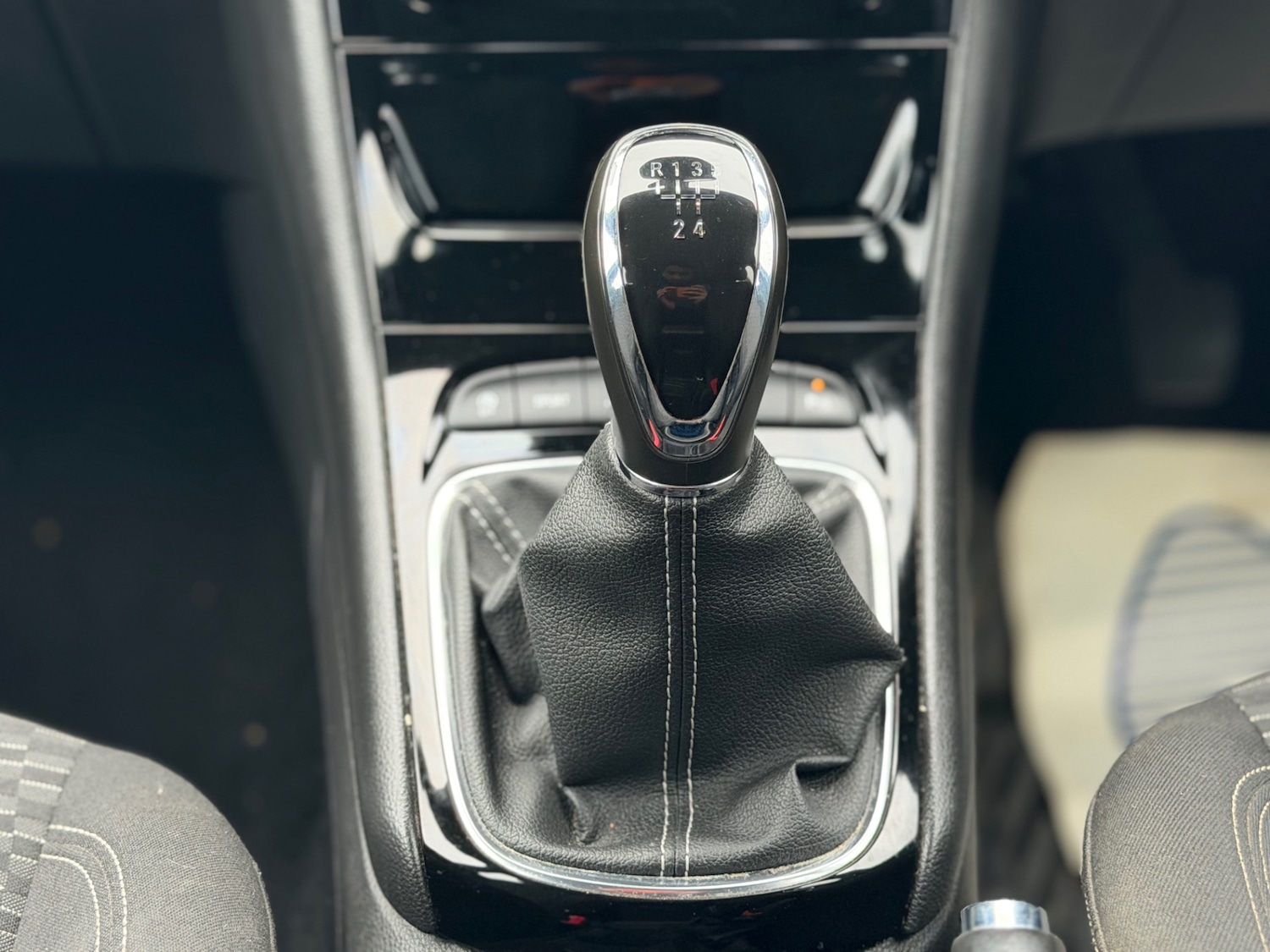 Used Vauxhall Astra 2018 for sale - 77640976: Photo 16