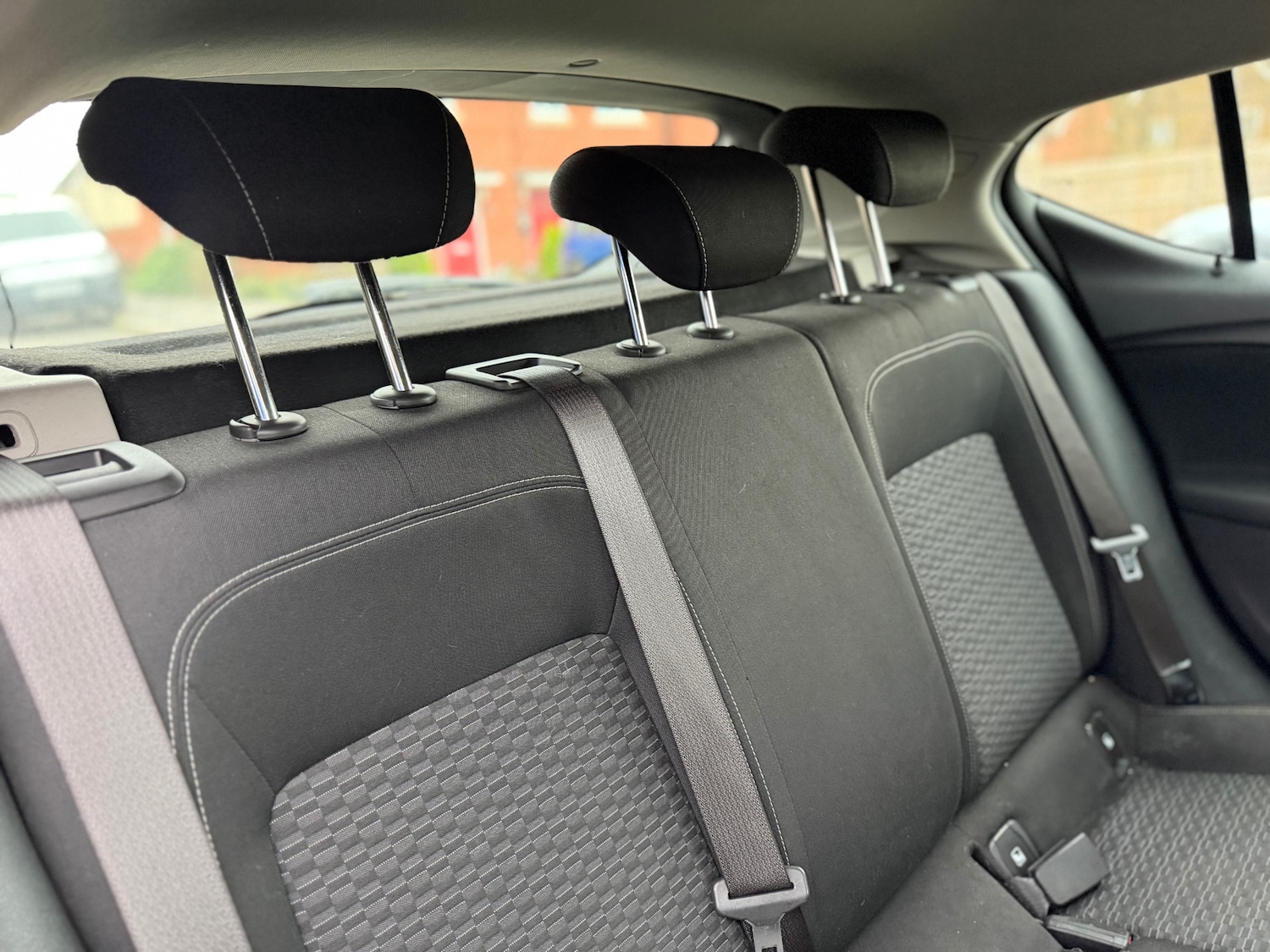 Used Vauxhall Astra 2018 for sale - 77640976: Photo 33