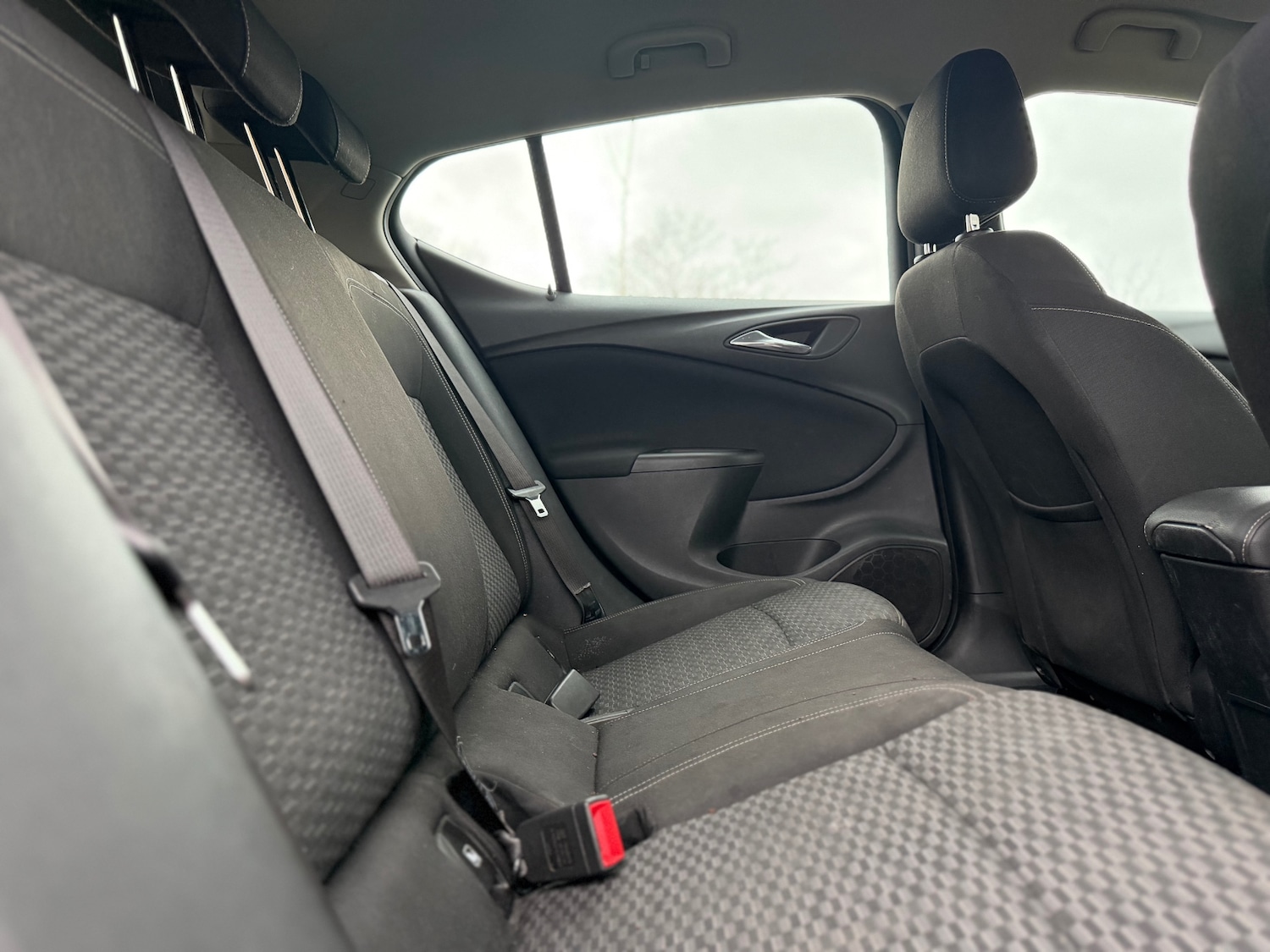 Used Vauxhall Astra 2018 for sale - 77640976: Photo 38