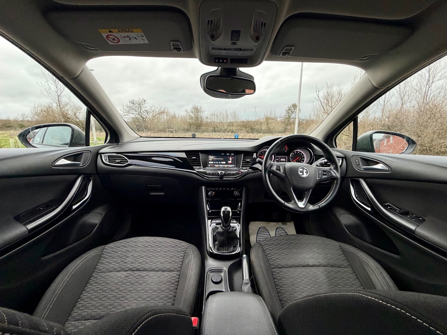 Used Vauxhall Astra 2018 for sale - 77640976: Photo 45