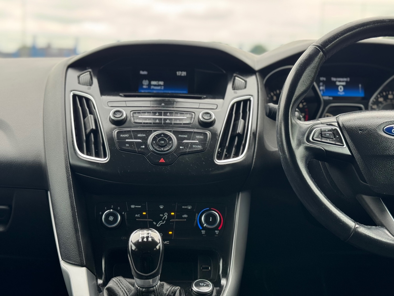 Used Ford Focus 2015 for sale - 76682678: Photo 15