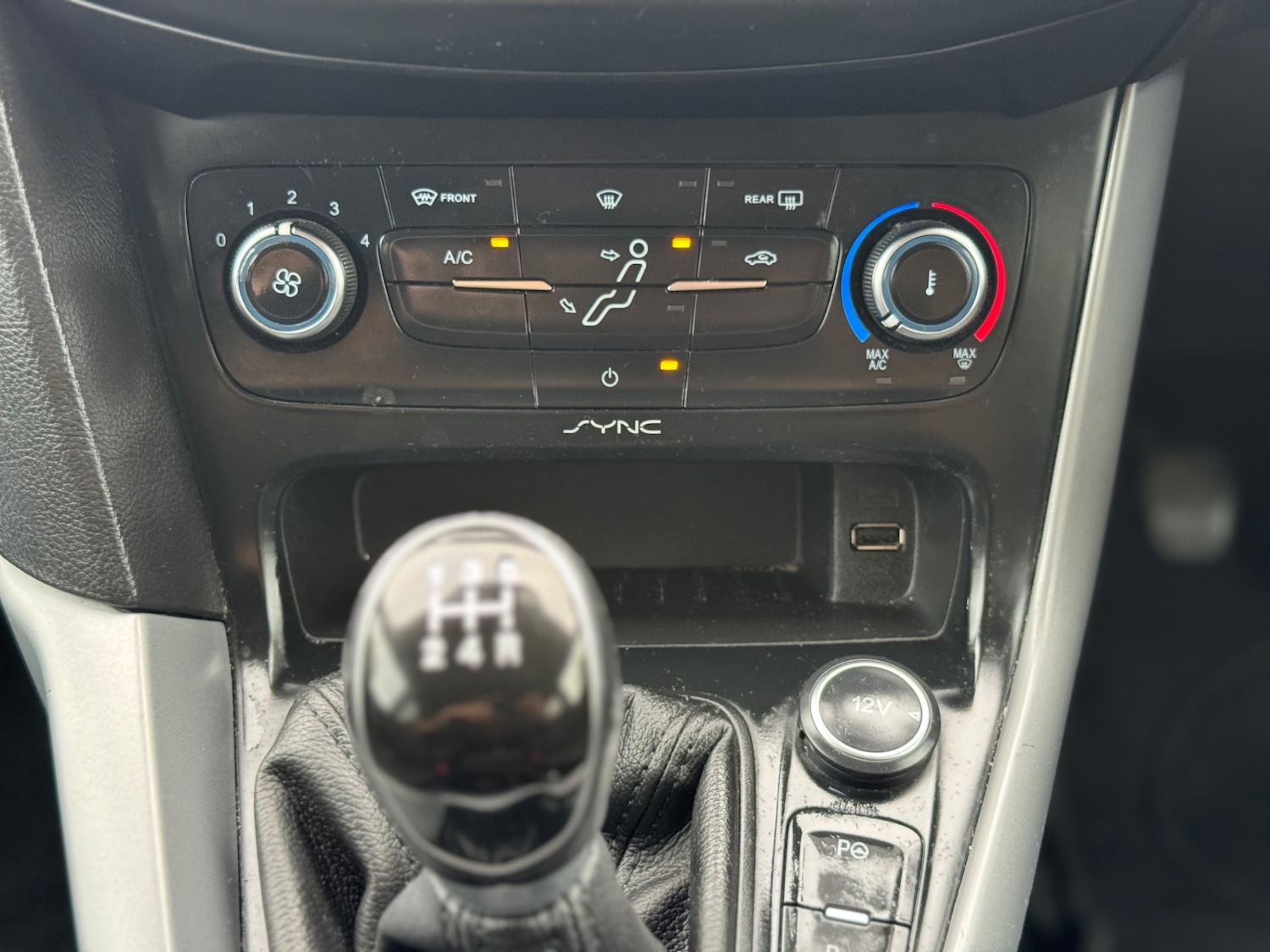 Used Ford Focus 2015 for sale - 76682678: Photo 18