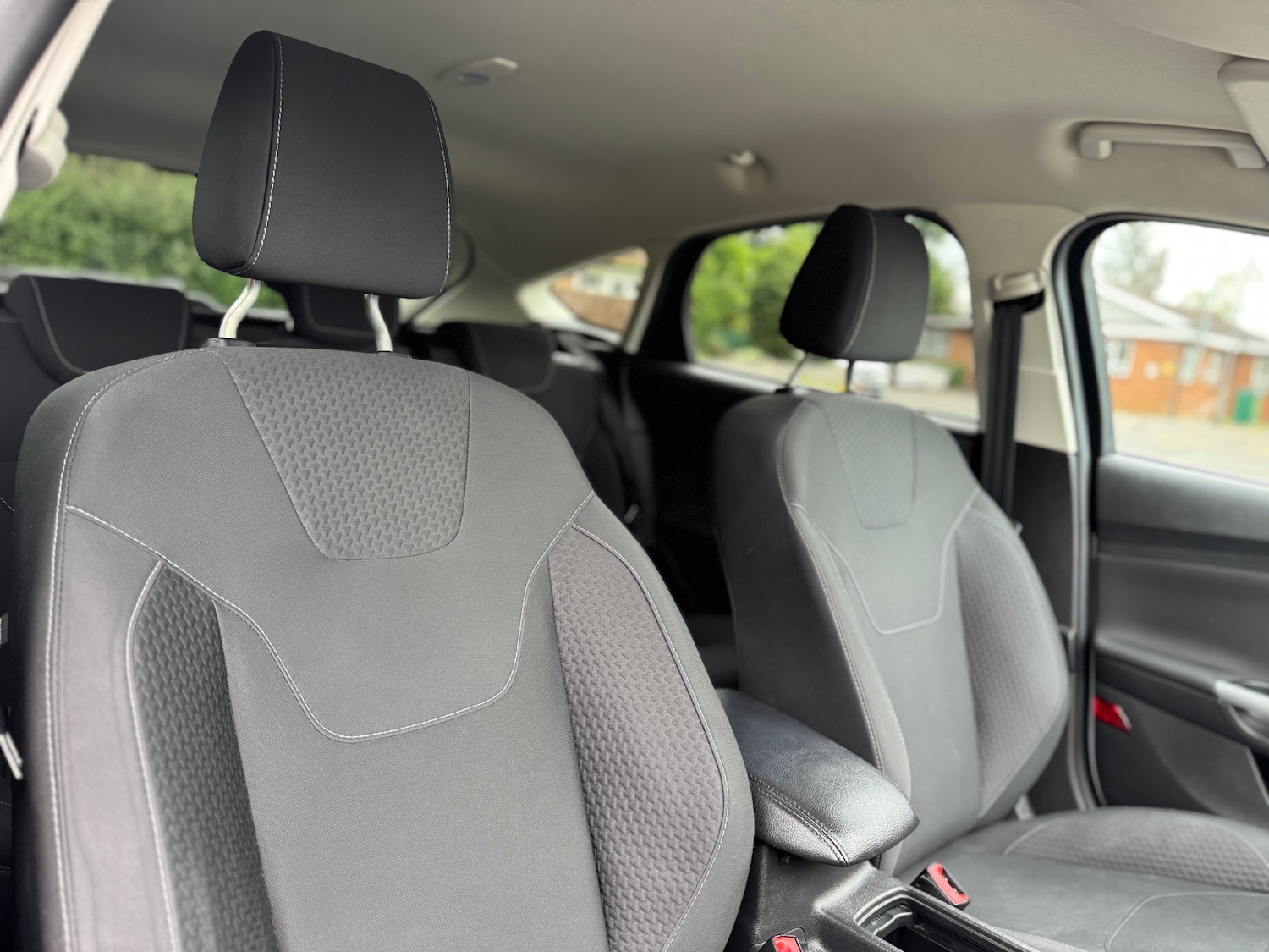 Used Ford Focus 2015 for sale - 76682678: Photo 22