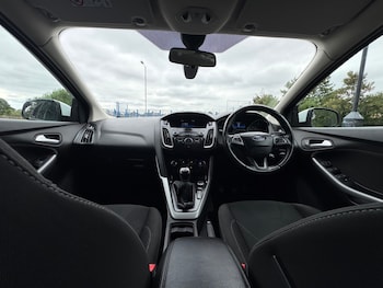 Used Ford Focus 2015 for sale - 76682678: Photo