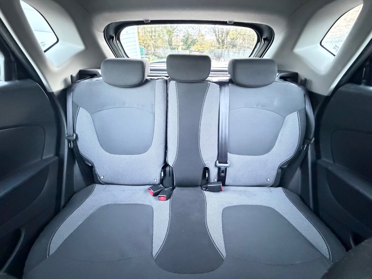 Used Renault Captur 2016 for sale - 76682663: Photo 31